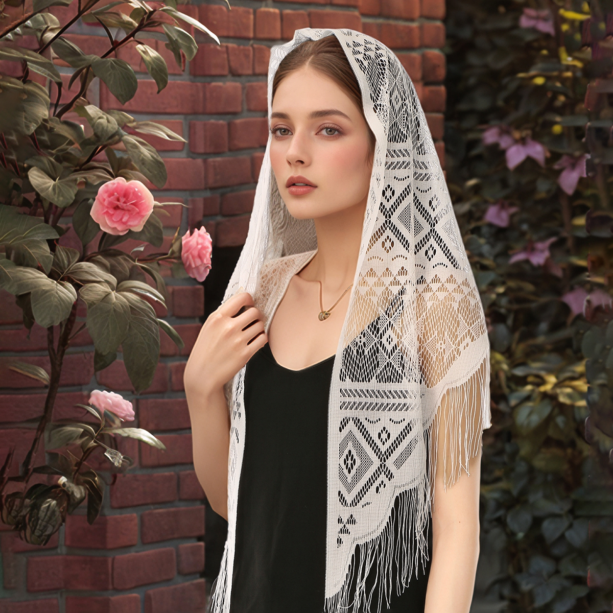 Fashion Lace Embroidery Triang – обзор и цена Embroidery Veil
